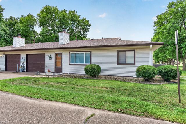 7819 85th Court N, Brooklyn Park, MN 55445