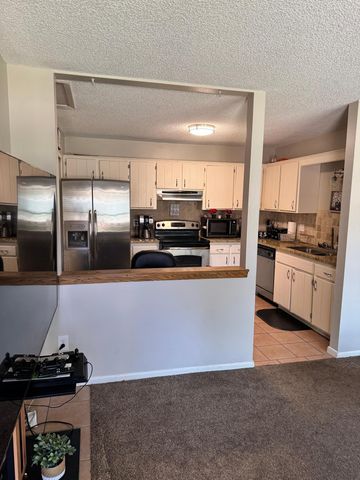 7819 85th Court N, Brooklyn Park, MN 55445