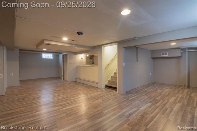 9648 Cavell Street, Livonia, MI 48150