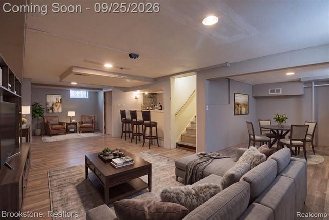 9648 Cavell Street, Livonia, MI 48150