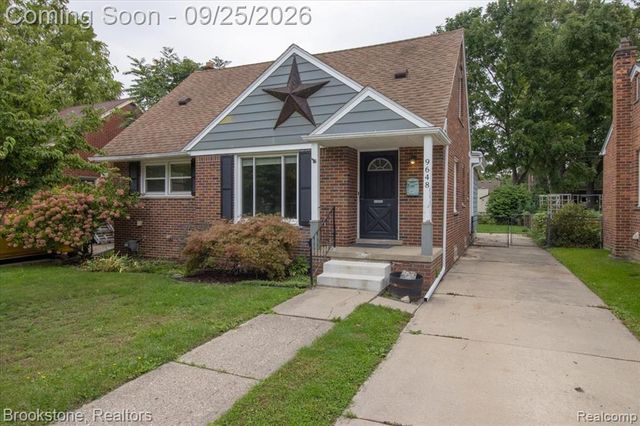9648 Cavell Street, Livonia, MI 48150