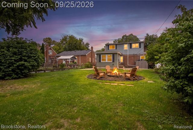 9648 Cavell Street, Livonia, MI 48150