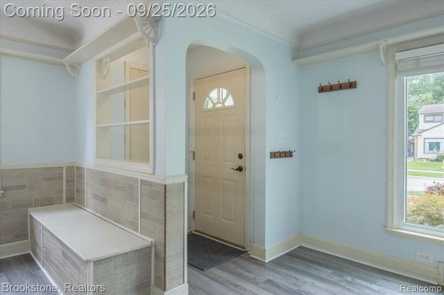 9648 Cavell Street, Livonia, MI 48150