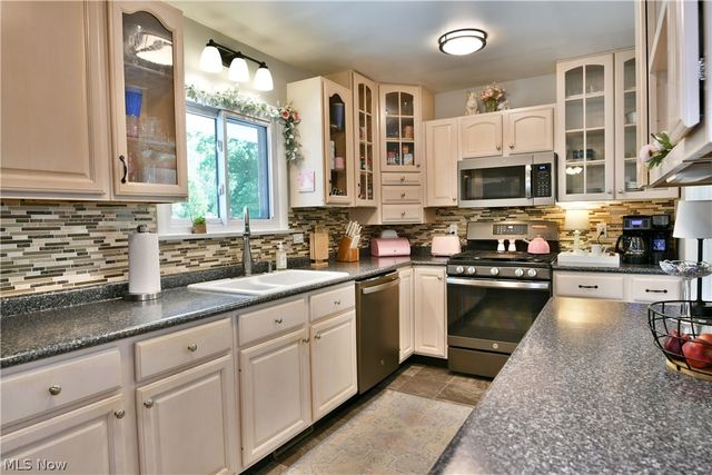 1934 Chester Avenue SW, Warren, OH 44481
