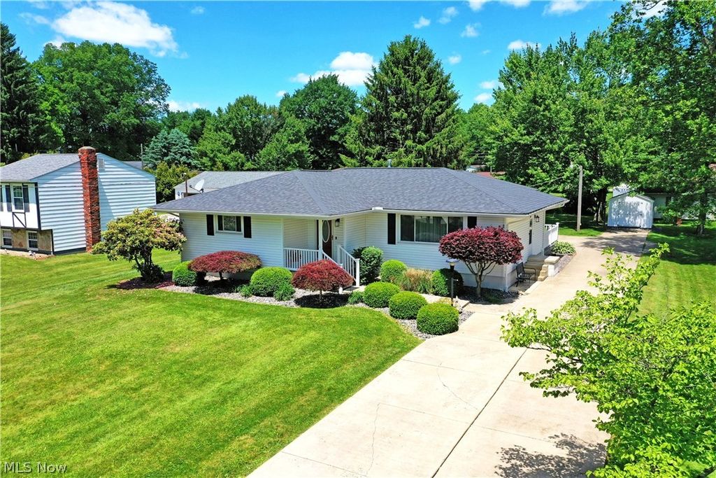 1934 Chester Avenue SW, Warren, OH 44481
