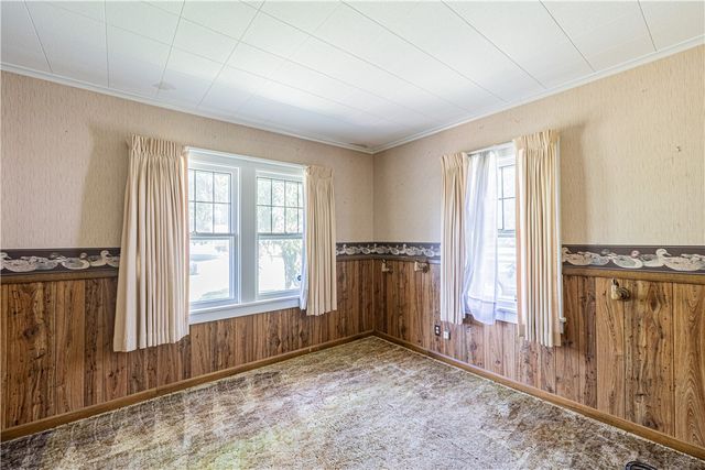 32 Timpat Drive, Gates, NY 14624