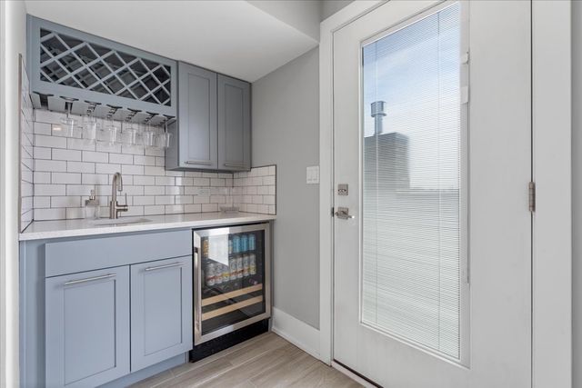 2438 N Western Avenue 3, Chicago, IL 60647