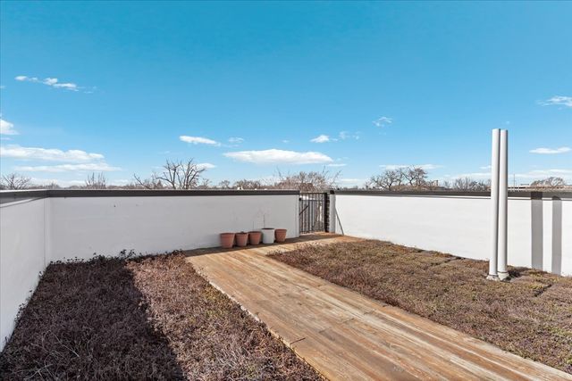 2438 N Western Avenue 3, Chicago, IL 60647