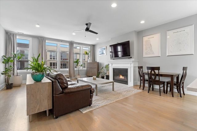 2438 N Western Avenue 3, Chicago, IL 60647