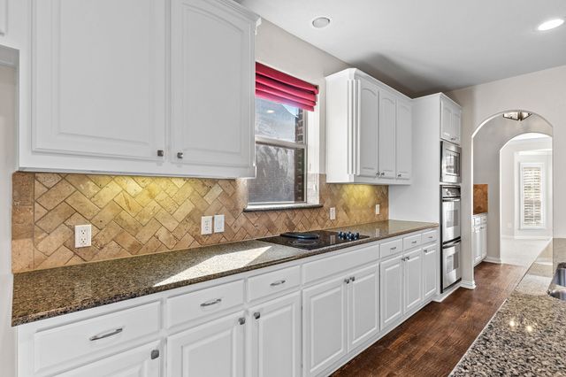 4542 Carraway Drive, Frisco, TX 75034