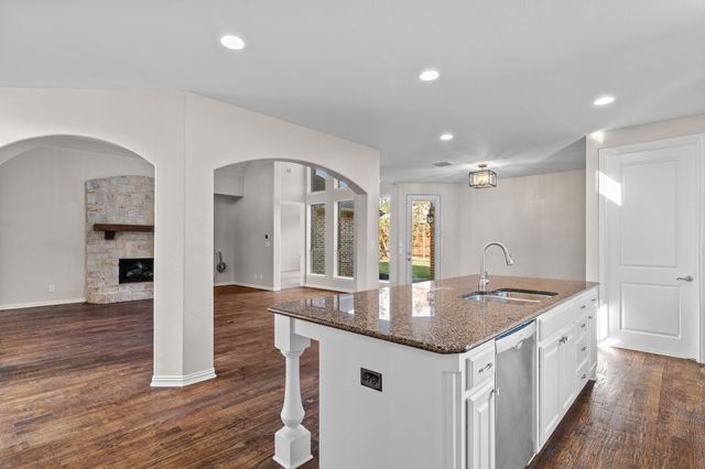 4542 Carraway Drive, Frisco, TX 75034
