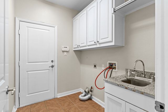 4542 Carraway Drive, Frisco, TX 75034