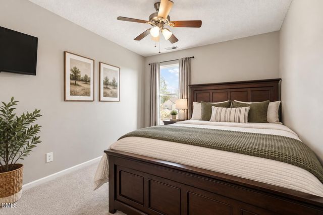 1202 Summerfield Lane E, Creedmoor, NC 27522