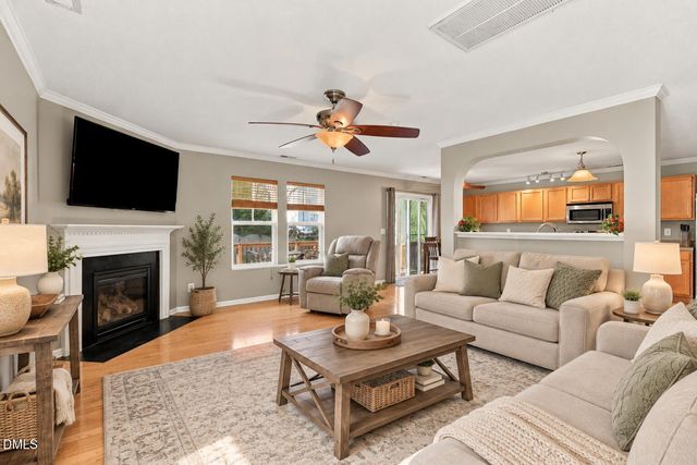 1202 Summerfield Lane E, Creedmoor, NC 27522