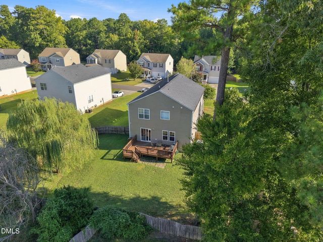 1202 Summerfield Lane E, Creedmoor, NC 27522