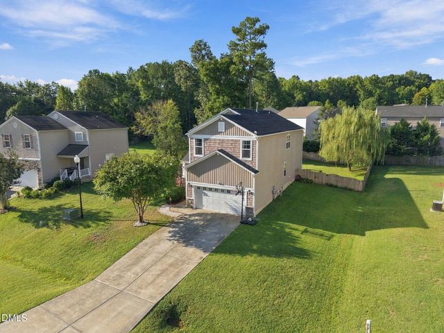 1202 Summerfield Lane E, Creedmoor, NC 27522