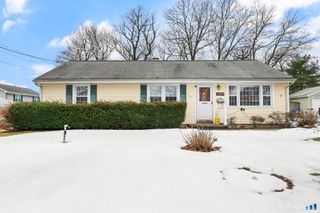 105 Daniel Drive, Bridgeport, CT 06606