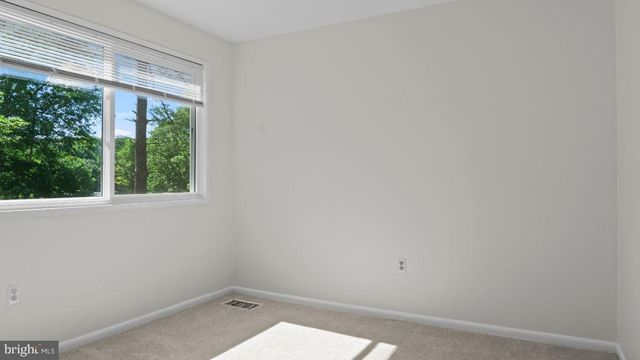 18531 BAY LEAF WAY, Germantown, MD 20874