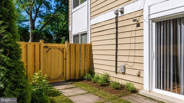 18531 BAY LEAF WAY, Germantown, MD 20874