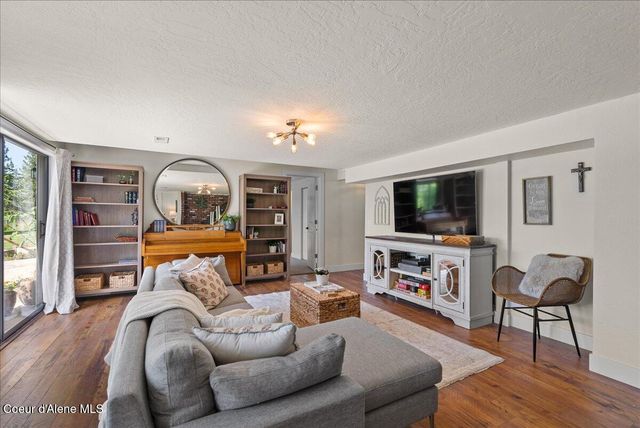 2491 N Cranston CT, Post Falls, ID 83854