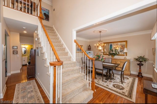 66 Briar Ct, Hardyston Twp., NJ 07419