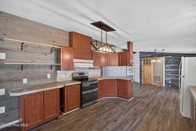 982 Waterview Lane SW, Carolina Shores, NC 28467