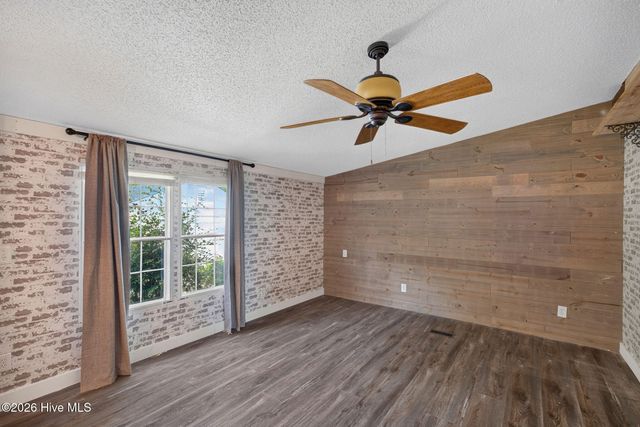 982 Waterview Lane SW, Carolina Shores, NC 28467
