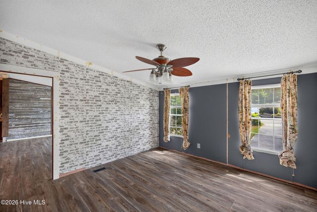 982 Waterview Lane SW, Carolina Shores, NC 28467