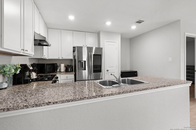3362 Carducci Dr, Converse, TX 78109