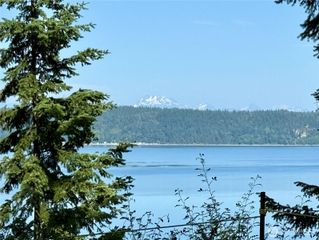 2515 Bretland Road, Camano Island, WA 98282