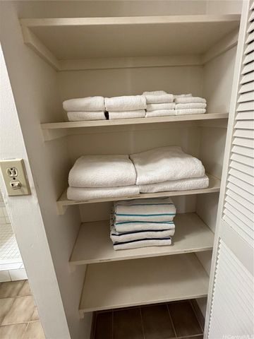 1777 Ala Moana Boulevard 1327, Honolulu, HI 96815