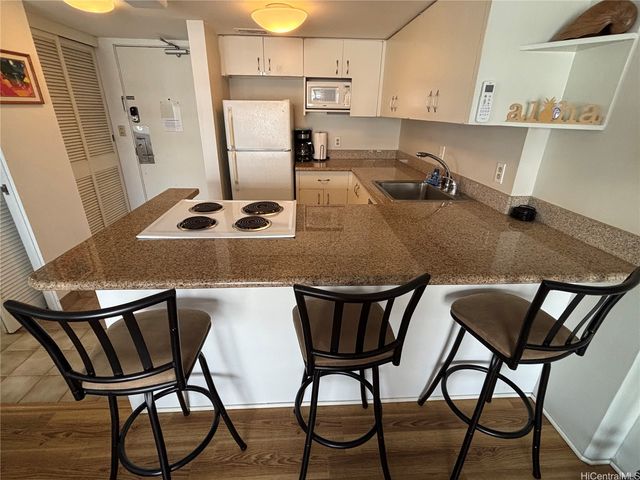 1777 Ala Moana Boulevard 1327, Honolulu, HI 96815