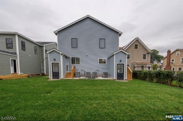 18 Lindsley Avenue, Maplewood, NJ 07040