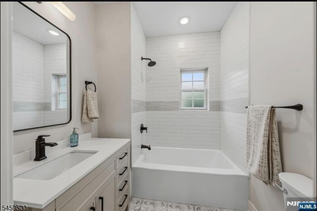 18 Lindsley Avenue, Maplewood, NJ 07040