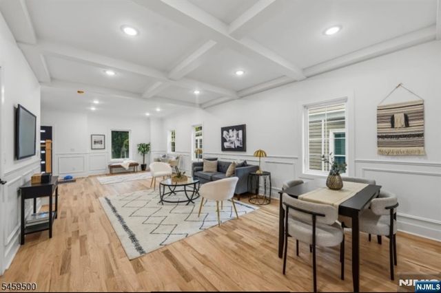18 Lindsley Avenue, Maplewood, NJ 07040