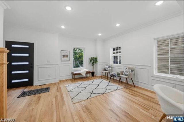 18 Lindsley Avenue, Maplewood, NJ 07040