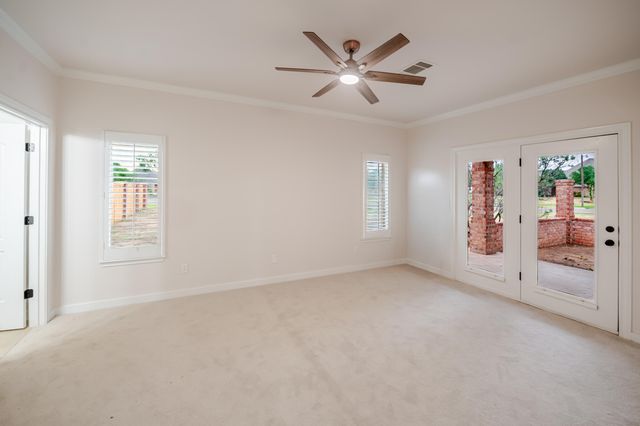 15213 Albany Avenue, Lubbock, TX 79424
