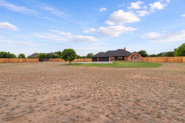 15213 Albany Avenue, Lubbock, TX 79424