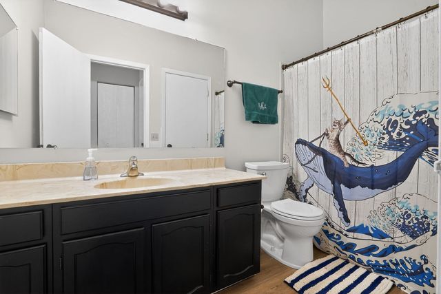 1336 QUEENSGREEN Circle 1336, Naperville, IL 60563