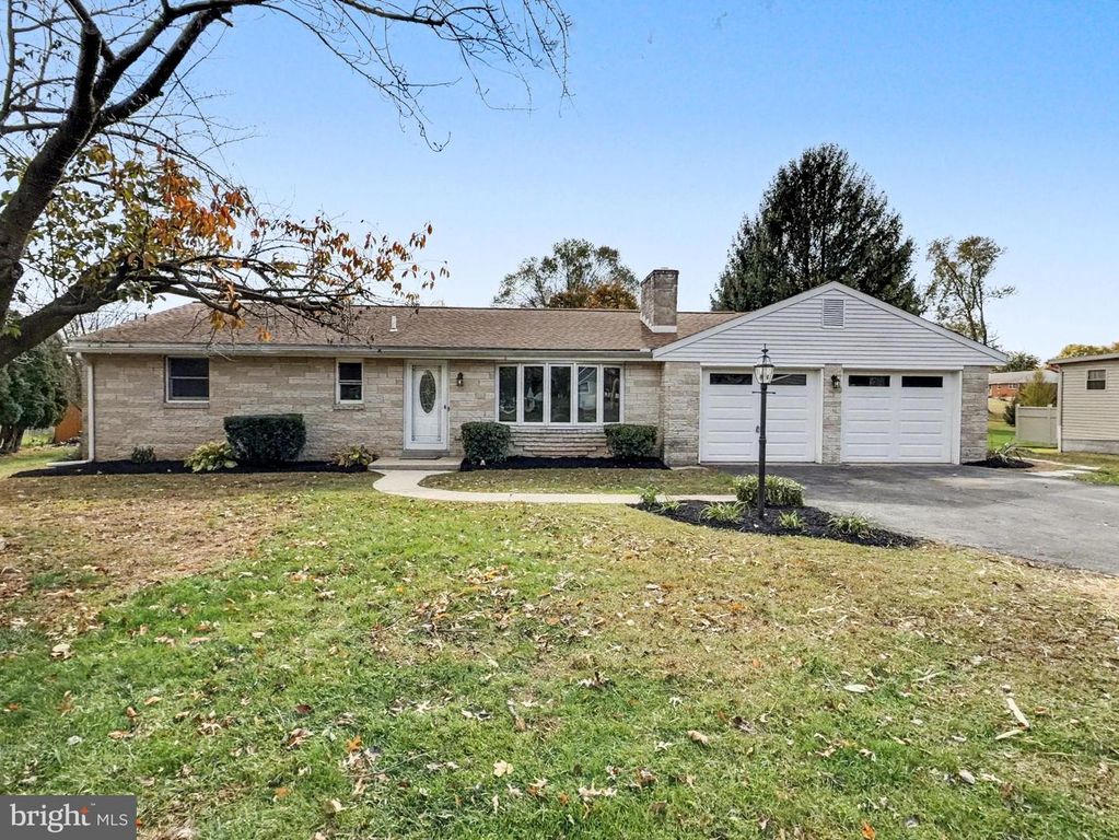 924 WERTZVILLE RD, Enola, PA 17025