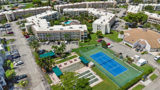6750 Royal Palm Blvd 107E, Margate, FL 33063