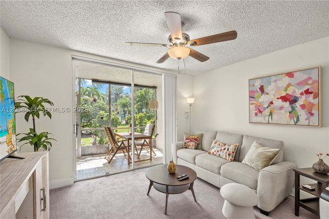 6750 Royal Palm Blvd 107E, Margate, FL 33063