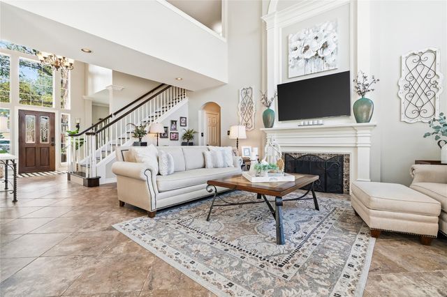 7910 Fall River Court, Sugar Land, TX 77479