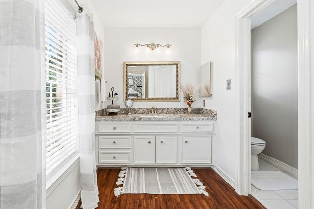 7910 Fall River Court, Sugar Land, TX 77479