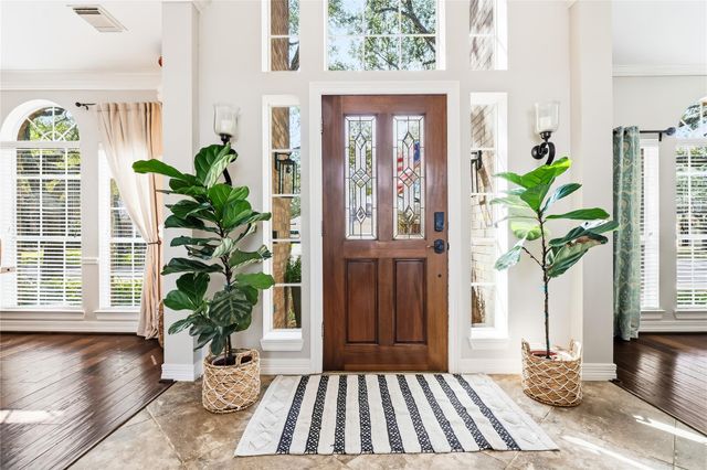 7910 Fall River Court, Sugar Land, TX 77479