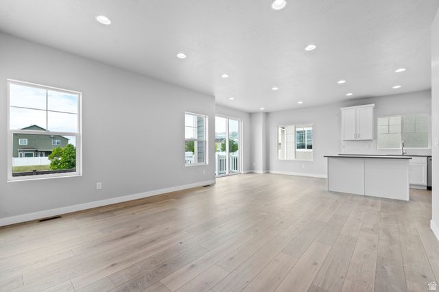 598 W JUNEGRASS LN, Stansbury Park, UT 84074