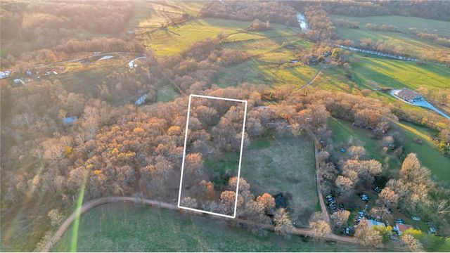 11599 Schuster Loop, Springdale, AR 72762