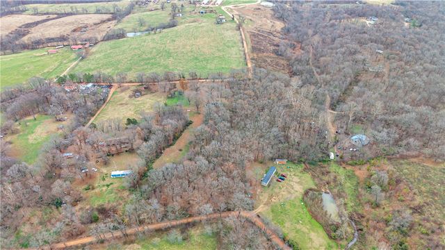 11599 Schuster Loop, Springdale, AR 72762