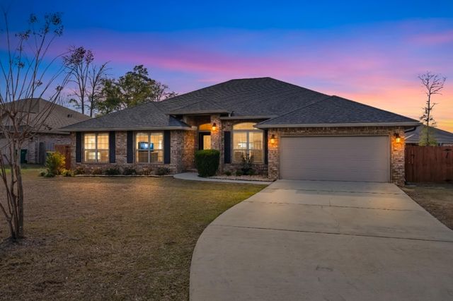 6202 Nanterre Cove, Crestview, FL 32536