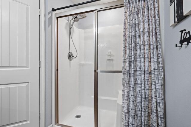 6202 Nanterre Cove, Crestview, FL 32536